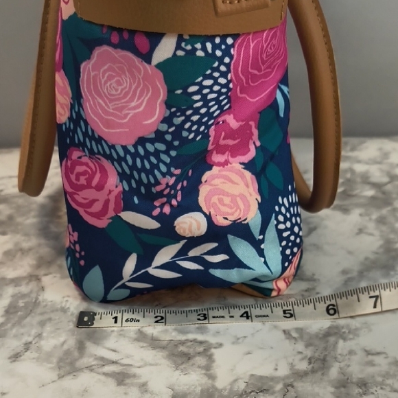 LOTG Floral Insulated Lunch Tote With Water Bottle NWT - Picture 4 of 12